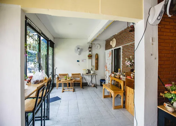Hotel Oyo 75440 Nara Bangkok